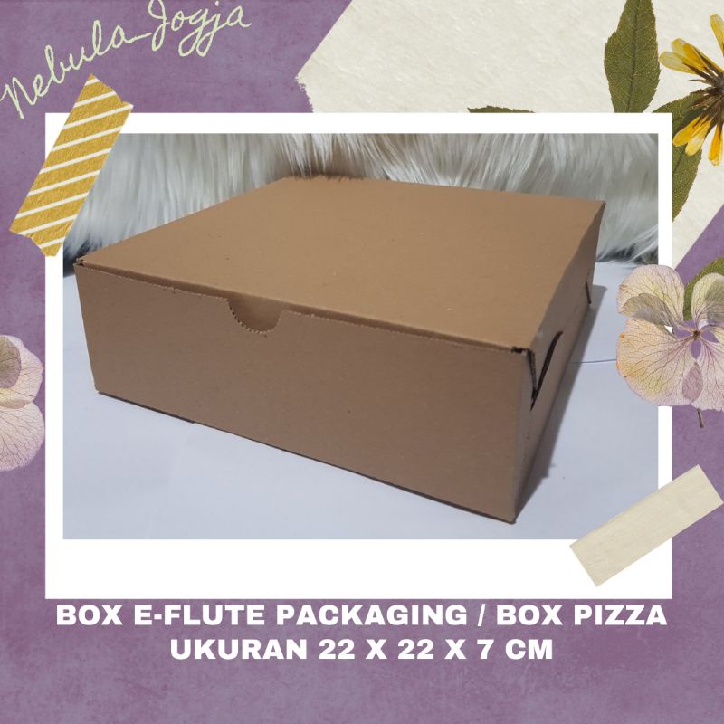 

KARDUS PACKING PIZZA BOX E FLUTE COKLAT PACKAGING POLOS MAKANAN BAJU DIE CUT UK 22X22X7 CM JOGJA YOGYA YOGYAKARTA SOLO DIY JAWA TENGAH