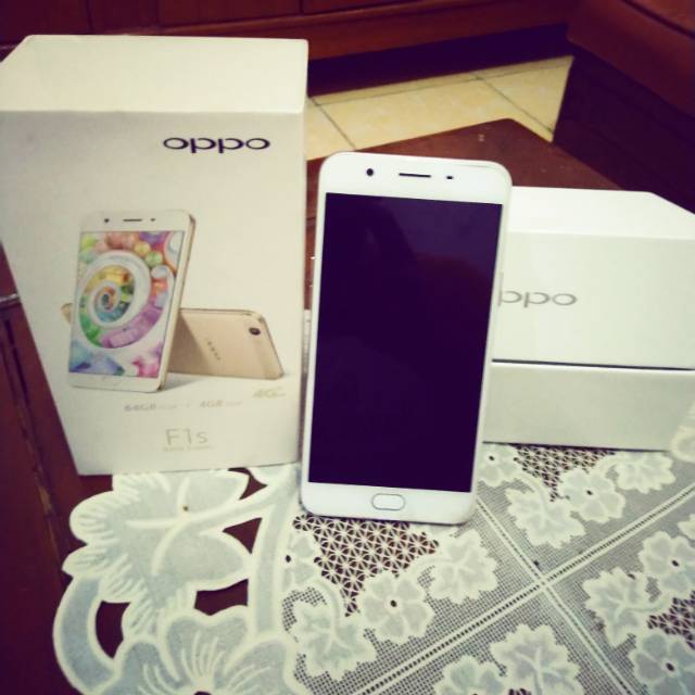 Oppo F1S Putih Ram 4