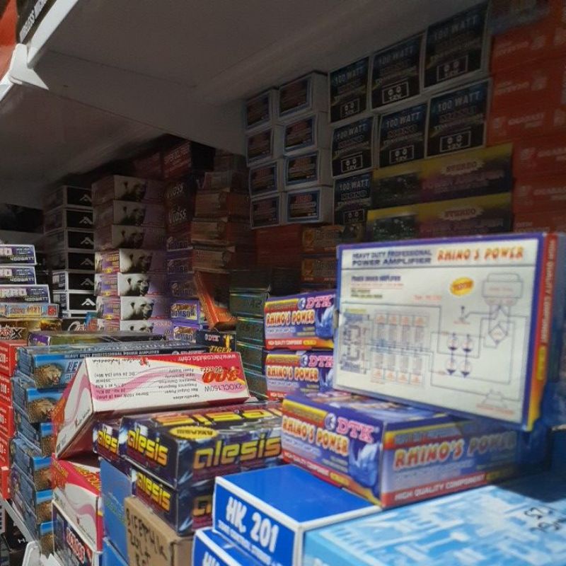 Aneka jenis kit/mesin/Isi/Unit perangkat elektronik audio