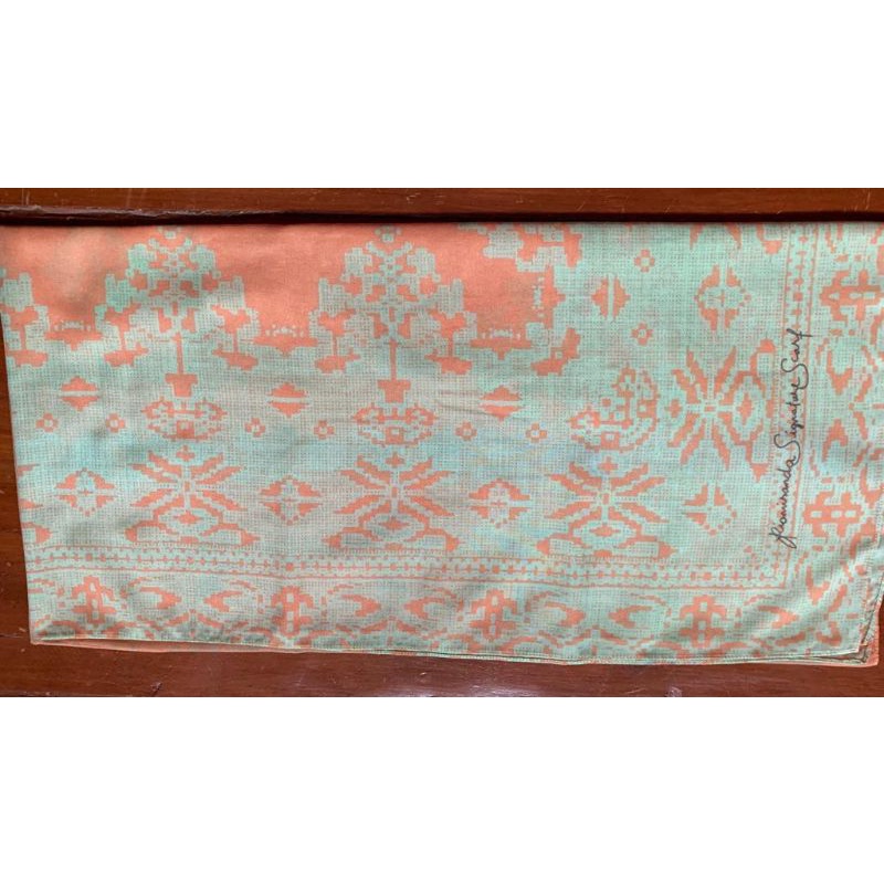 PRELOVED RIA MIRANDA SCARF