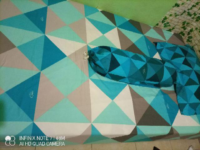 Sprei Premium Uk. Single (120x200)cm Tinggi 30 Cm Vallery Quincy Motif Nuansa Biru Laut