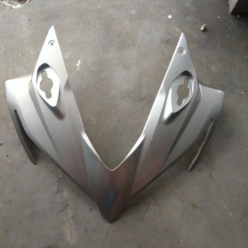 Tameng depan, batok depan warna abu grey cbr k45N 2019-2020