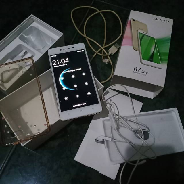 Oppo R7 Lite Second / bekas
