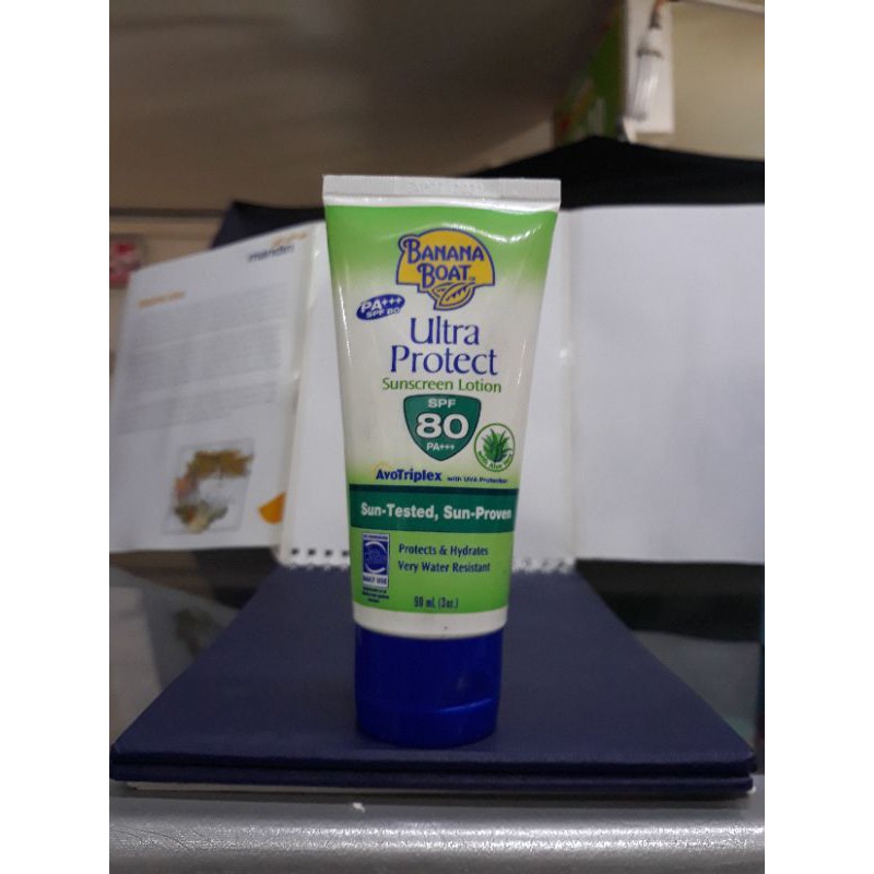 BANANA BOAT SUNSCREEN LOTION SPF 80 ULTRA PROTECT 90ML