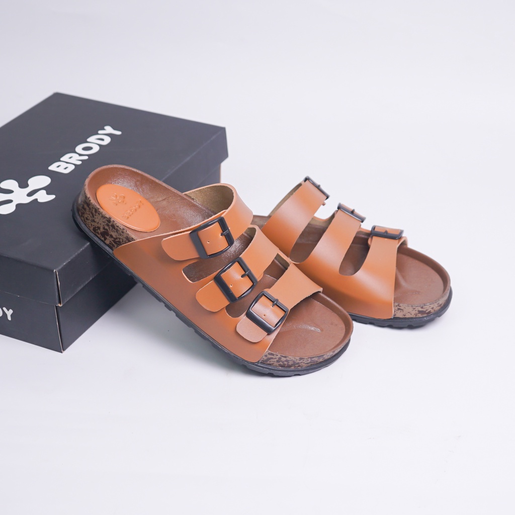 Brody CHAMPION  Sandal pria casual  sandal slop  sol puyuh kekinian model birken ban tiga gesper