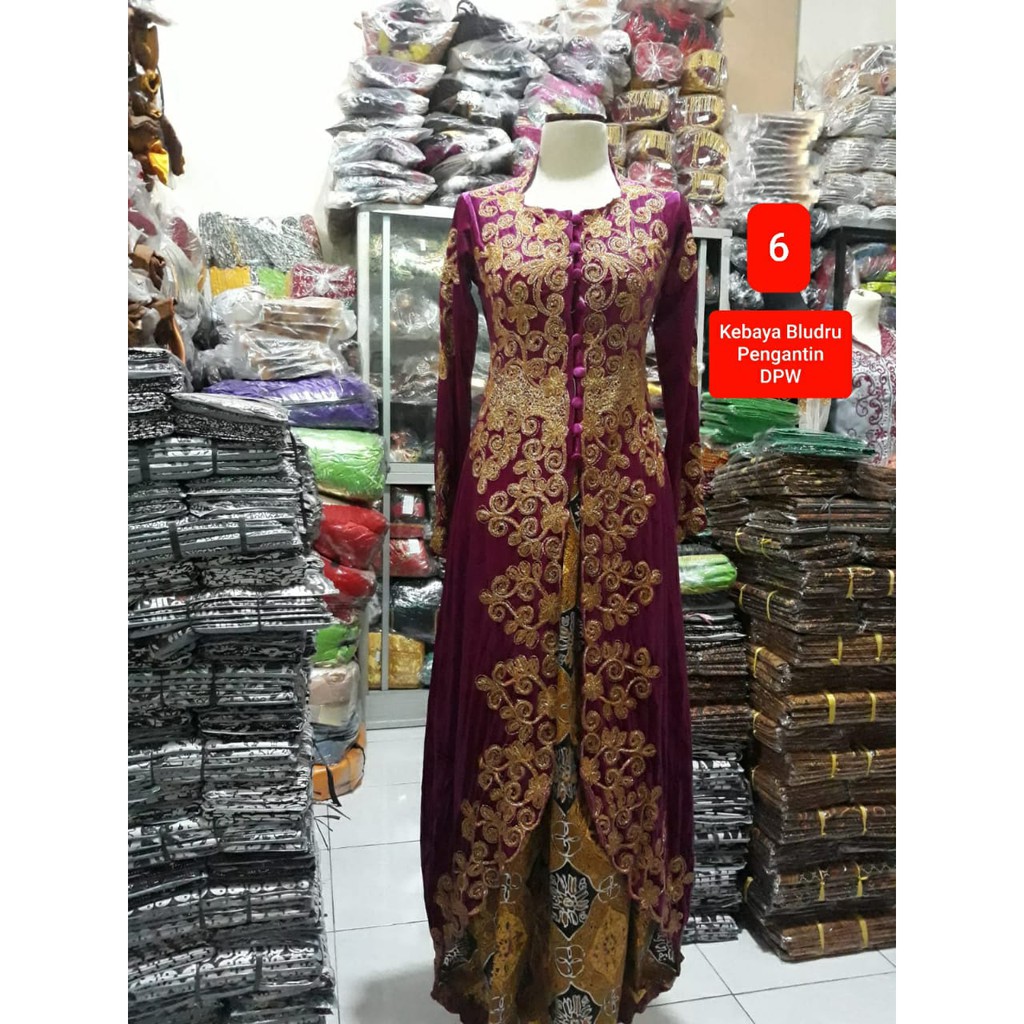 Kebaya Pengantin Bludru