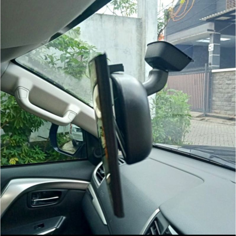 Spion Dalam Mobil Universal Broadway Biru Lebar