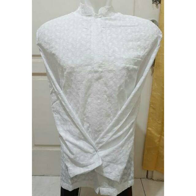 Baju Koko Putih Lengan Panjang, Katun Bordir by MB ( Muthia Butiq ).