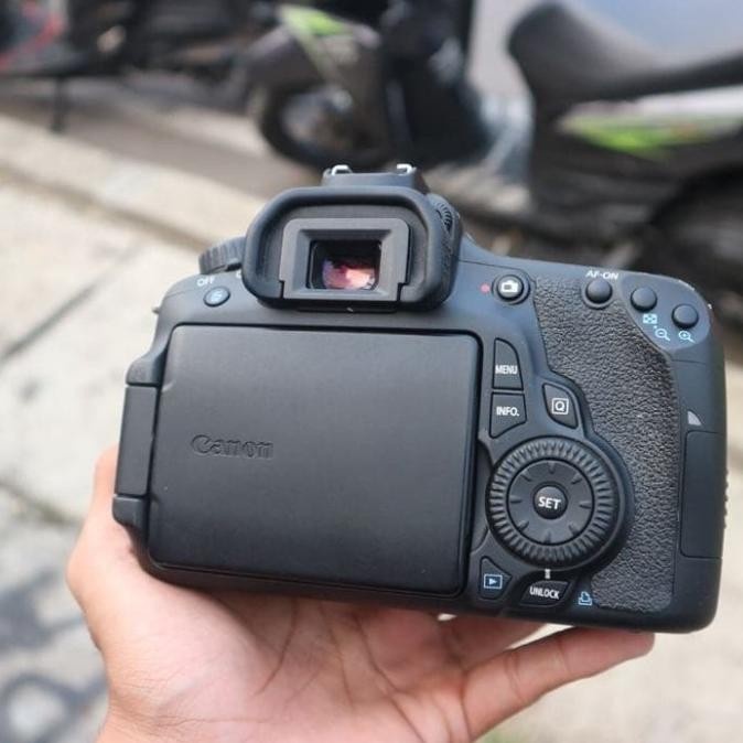 Canon EOS 60D Body Only