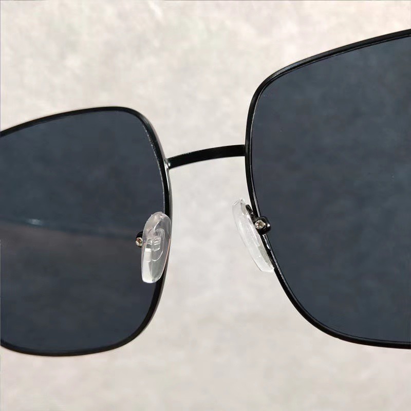 (COD) Kacamata Hitam Kacamata Kotak Fashion Korea untuk Pria dan Wanita / Korean Sunglasses Unisex