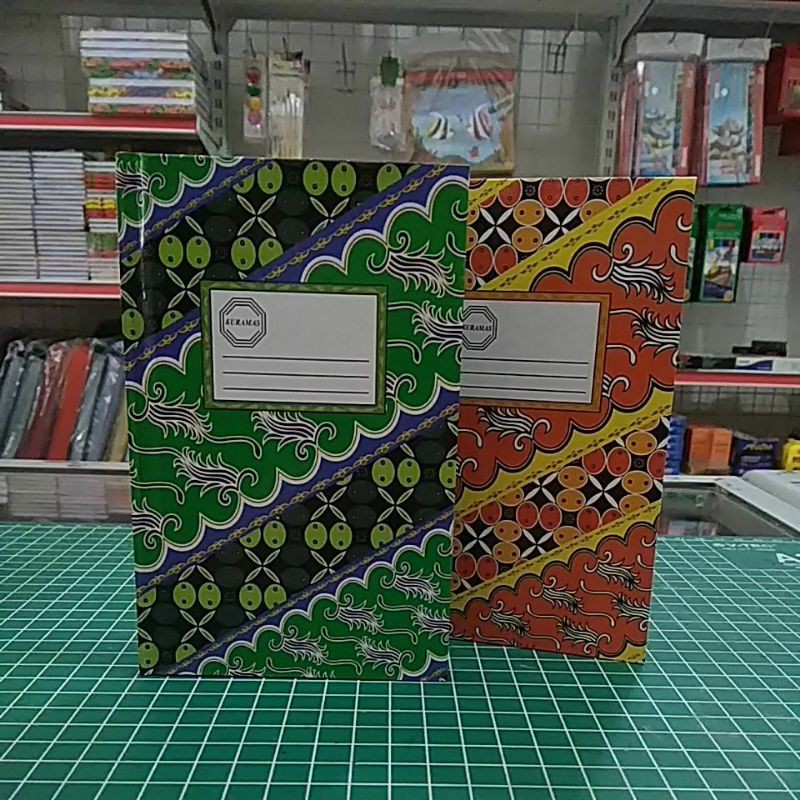 

Buku Hardcover 100 lembar