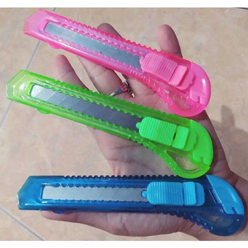 

Pisau Cutter Besar Murah dan Ekonomis