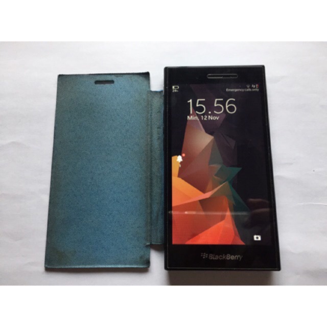 Blackberry Z3 Jakarta 8GB Black Second Mulus Fullset