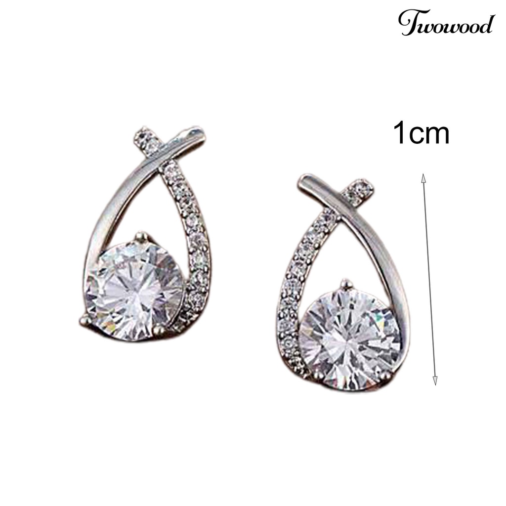 1 Pasang Anting Stud Cross Cut Berlian Imitasi Tahan Lama Untuk Wanita