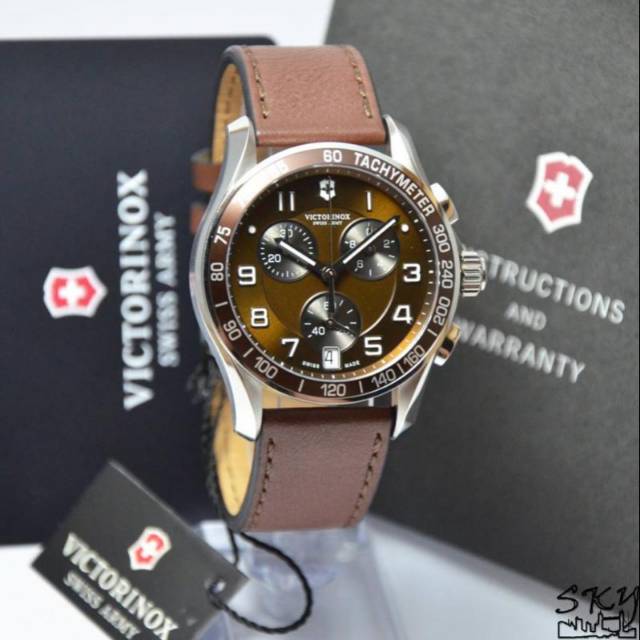 Jam Tangan Pria Victorinox Swiss Army Chrono Classic 241498 Leather Original Murah