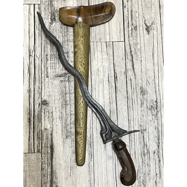 Keris Jaran Goyang Luk 7 Sepuh Mojopahit Majapahit