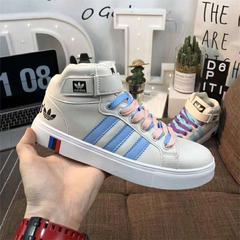 adidas velcro skate shoes