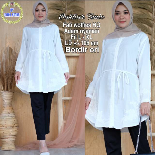 Atasan tunik wanita warna putih. Baju atasan wanita warna putih