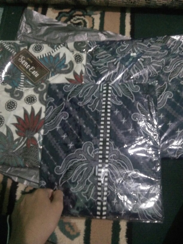 New Kemeja Batik Slimfit Exclusive Original Butik Atasan Batik Seragam M L Xl Xxl Xxxl Atasan Couple