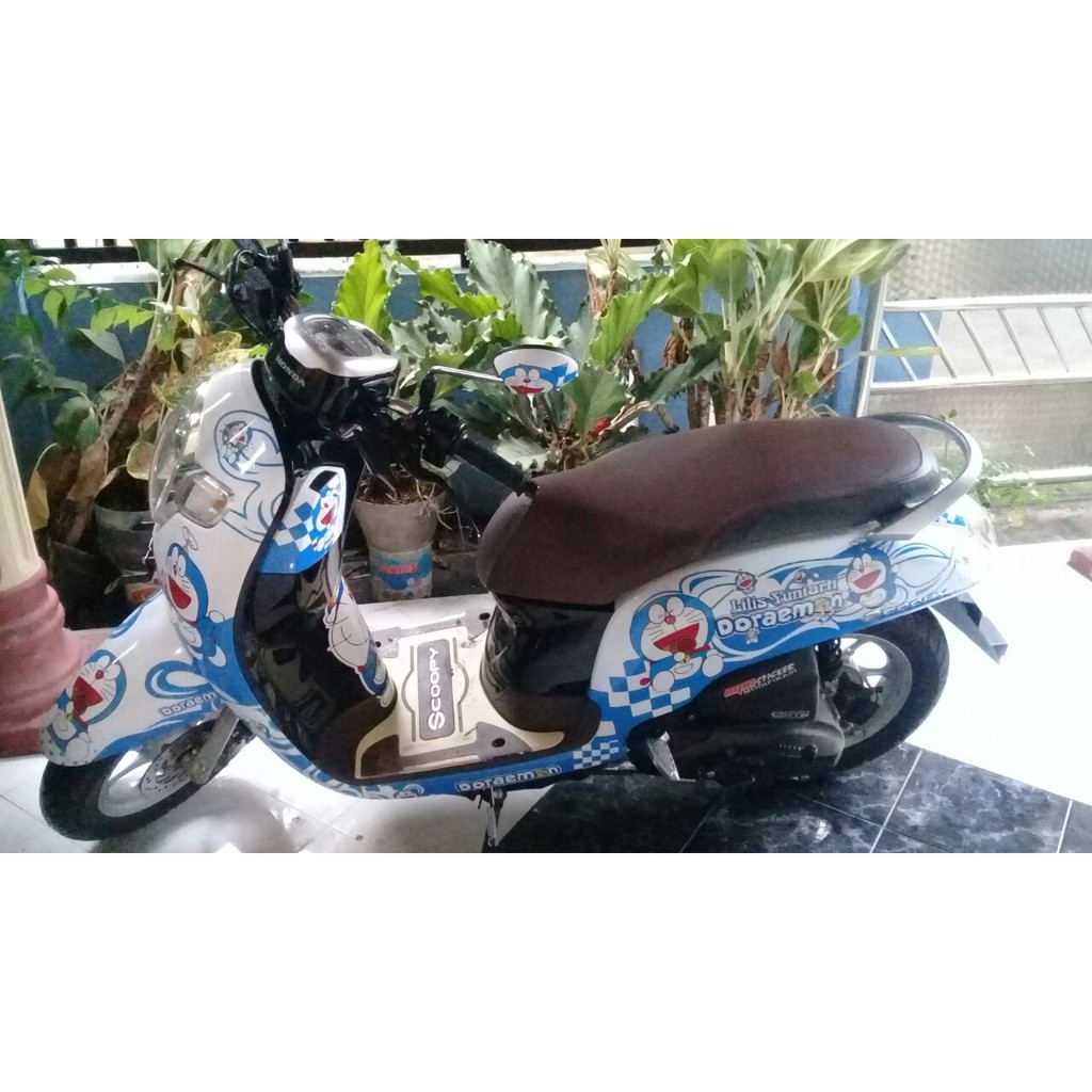 30 Trend Terbaru Stiker  Scoopy  Variasi  Doraemon Aneka 