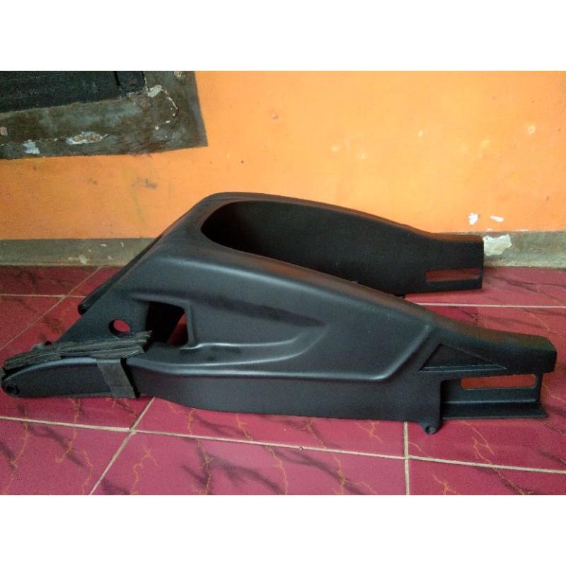 Swing Arm MX King, MX New, MX Old, custom model BMW 1000 R (bekas)