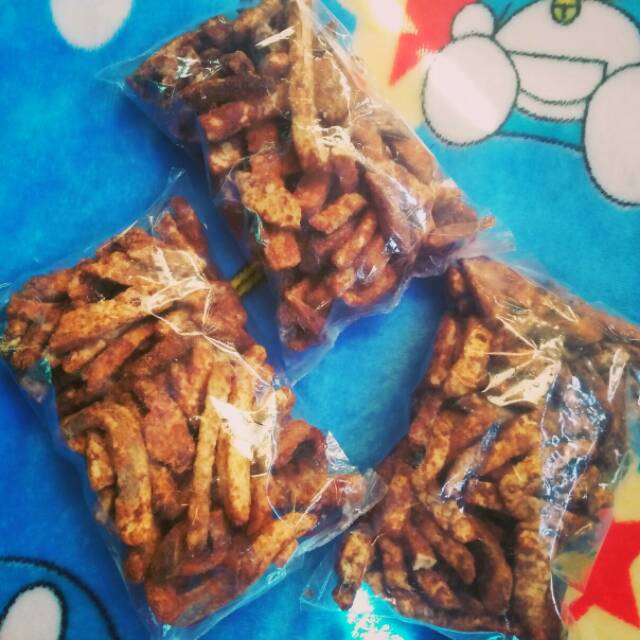 

Cemilan Stik Ubi Hutan