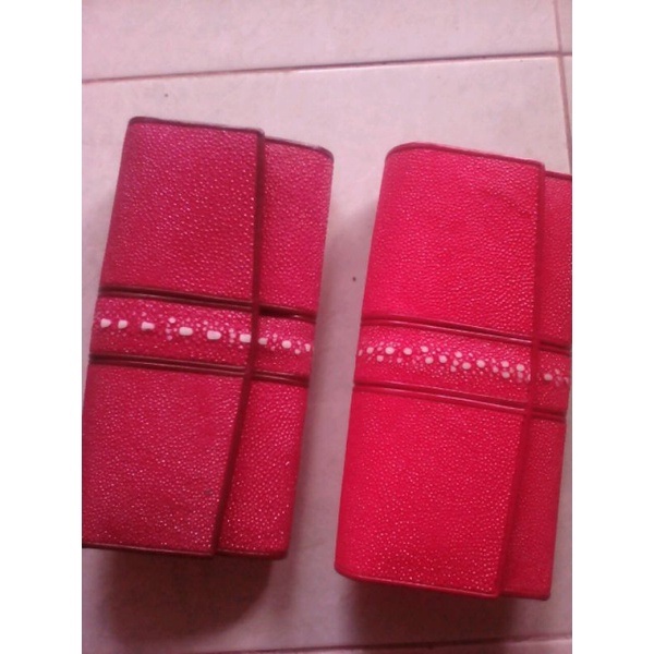 dompet kulit ikan pari