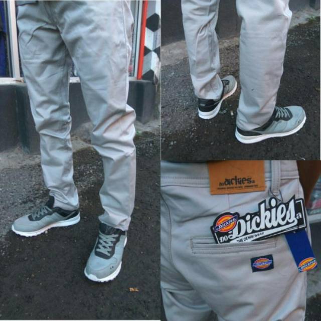 Celana chino dickies putih tulang