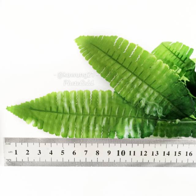 Daun Pakis Plastik Artificial Tanaman Hias Dekorasi Panggung Rumah AL01