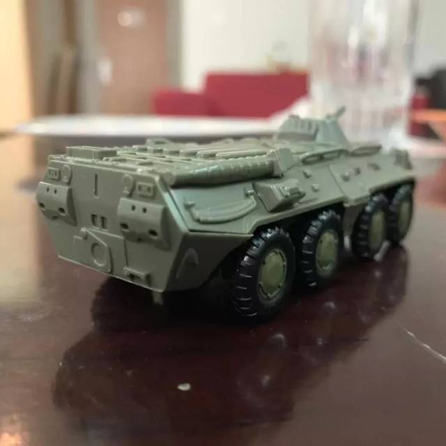 Assembly BTR 80 Armored 4x4 Wheels - Mainan Rakit Mobil Militer BTR80