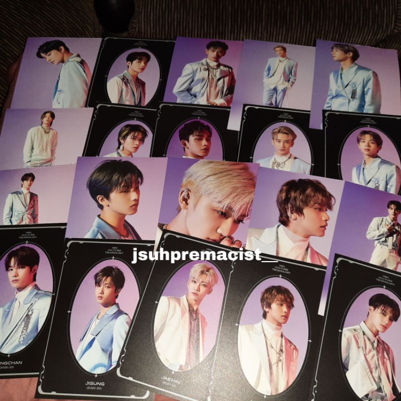 Potrait Book Yearbook Kolbuk NCT 2020