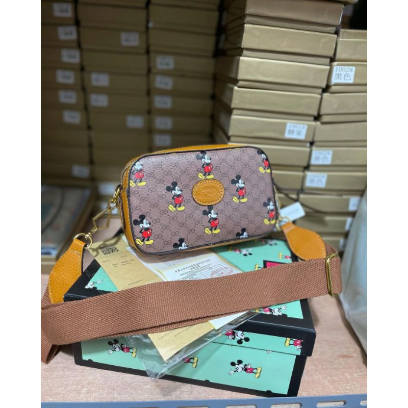 GUCCI DISTRICT MICKEY FREE BOX