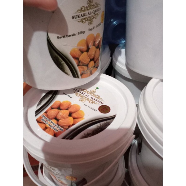 

Kurma sukari ember 850 gram premium dates