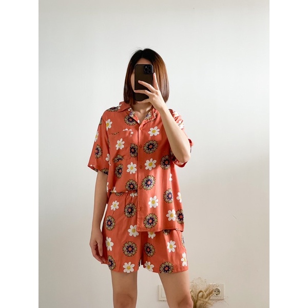 Doora Short Set (Set santai bermotif)