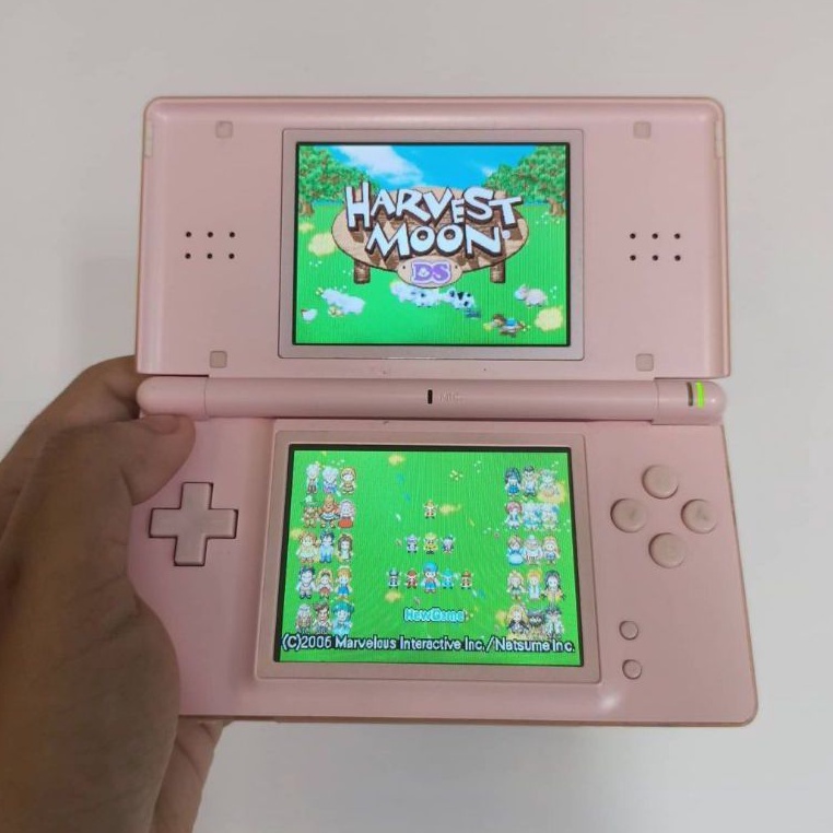 NINTENDO DS LITE NDS LITE WITH FLASHCARD R4 EDGE MEMORY FULL GAMES 4GB 8GB 16GB
