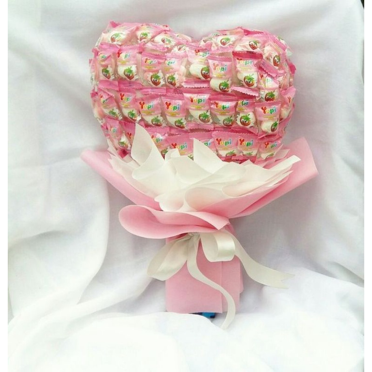 

Buket Bucket Kado Permen Snack Jajan Wisuda Ulang Tahun