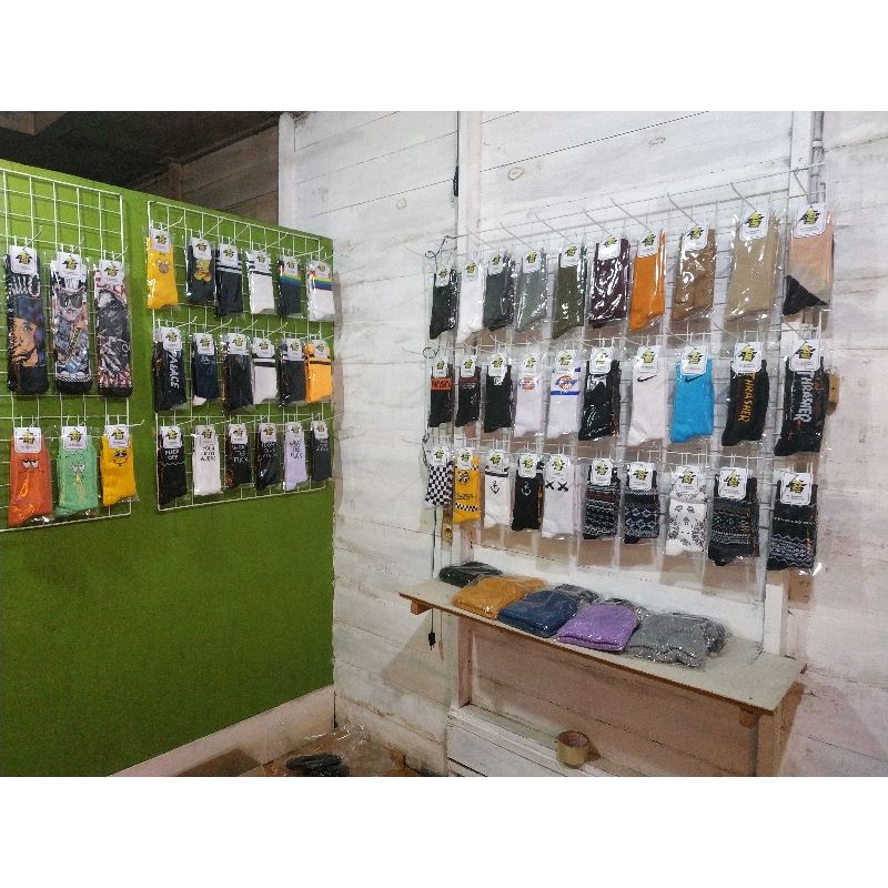 1 LUSIN SKATE SOCK / OLDSCHOOL SOCK / KAOS KAKI PANJANG MOTIF