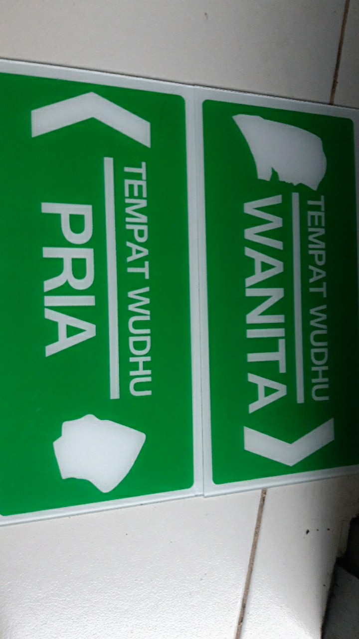 Sign Plat Tempat Wudhu 30x15cm Stiker Rambu K3 Safety
