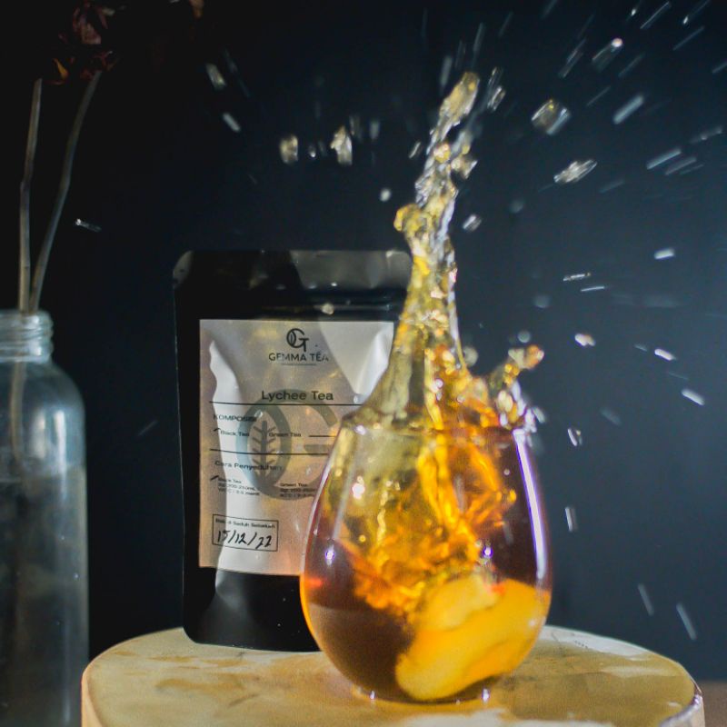 

Lychee Tea by Gemmatea.id