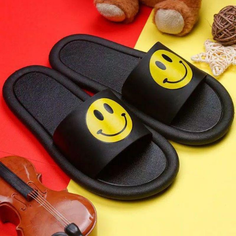 SANDAL WANITA KARAKTER SMILE MELIA