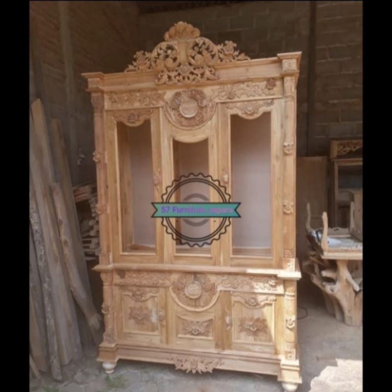 Lemari pajangan / hias ruang tamu jati mentahan ukir jepara