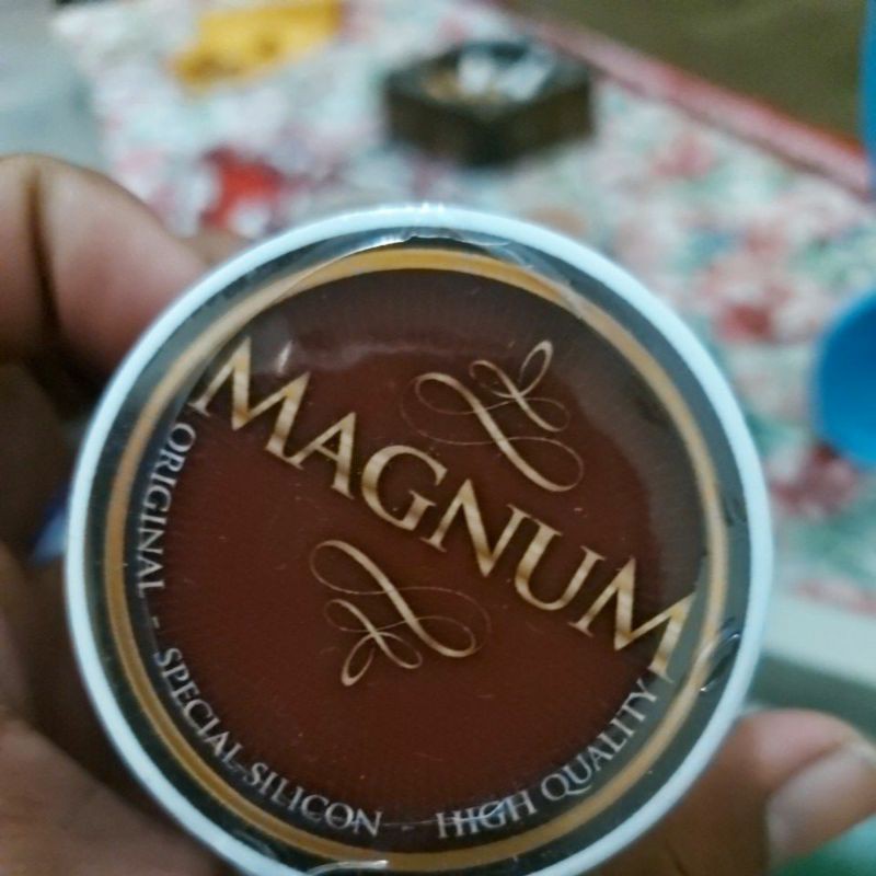 joker magnum by yudho lee