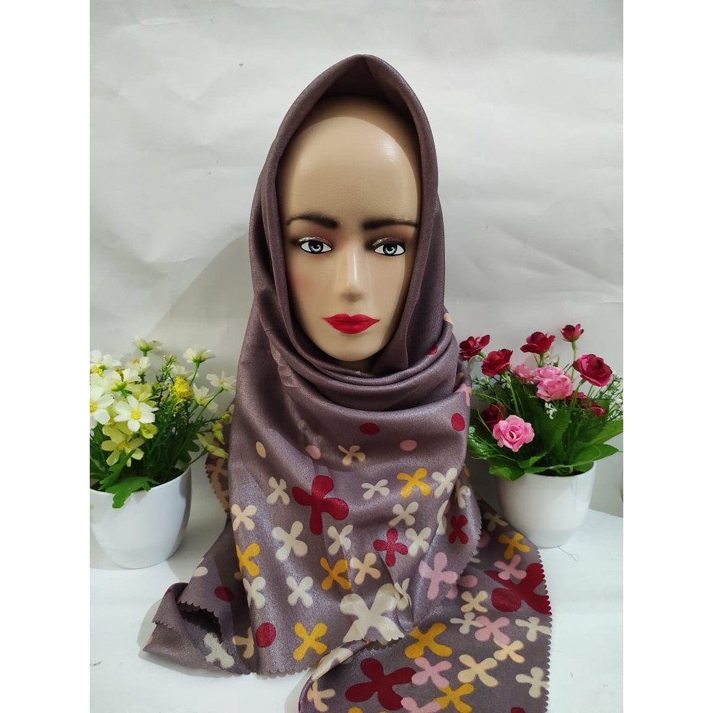 Jilbab segi empat azara motif luxe sinar pinggiran laser cut