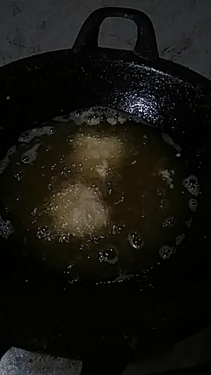 Batik Couple Keluarga Sania Ruffle Ori Ndoro Jowi Dnt Mataram Motif Madu Hijau