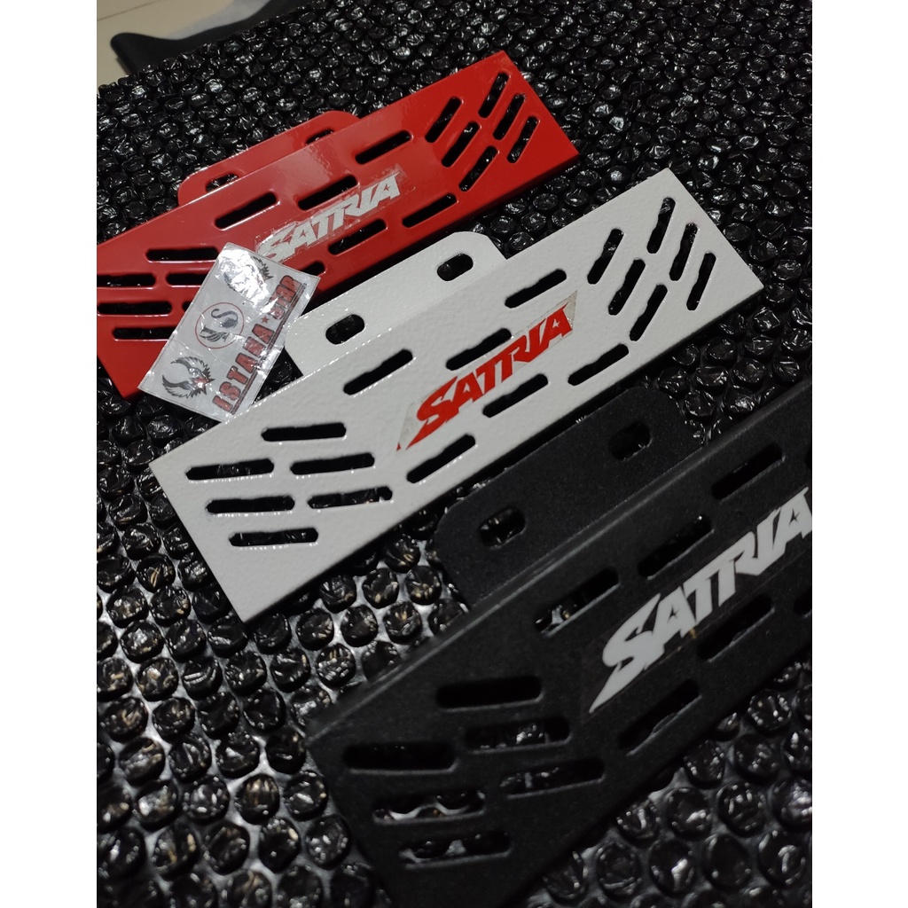 TUTUP RADIATOR SATRIA FU HITAM/MERAH/PUTIH