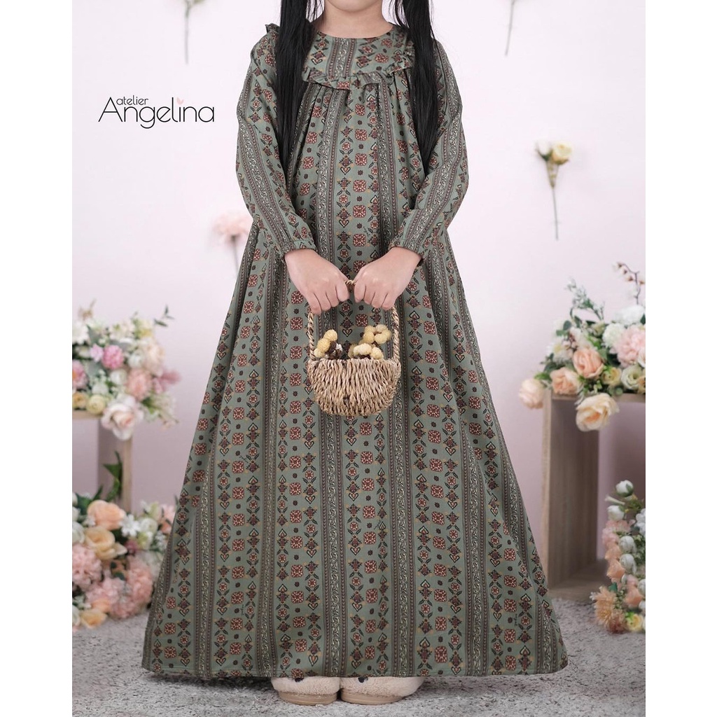LITTLE DIANA - VERSAILLES TURF GREEN BY ATELIER ANGELINA