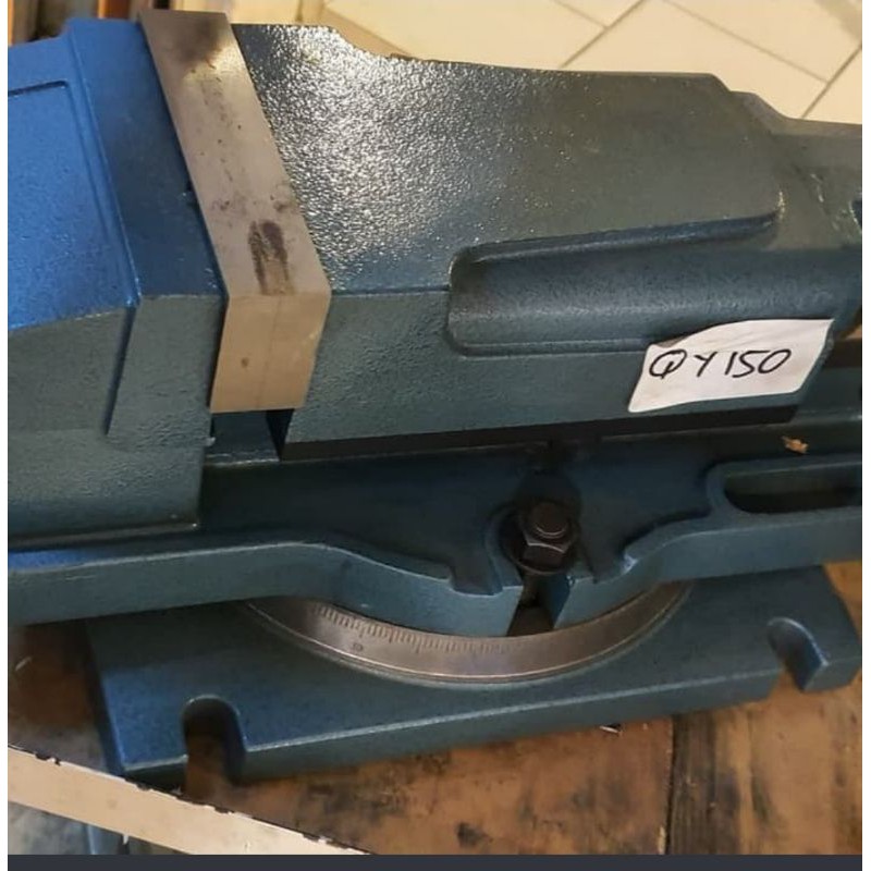 Ragum catok putar 6in body besar