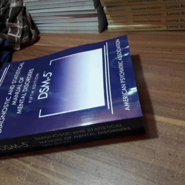 Dsm 5.2. DSM 5 книга год. DSM 5. Diagnostic and Statistical manual of Mental Disorders DSM-5 tr Hardcover.