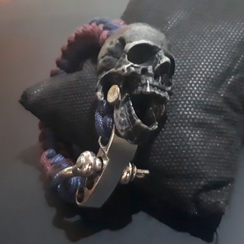gelang paracord tengkorak