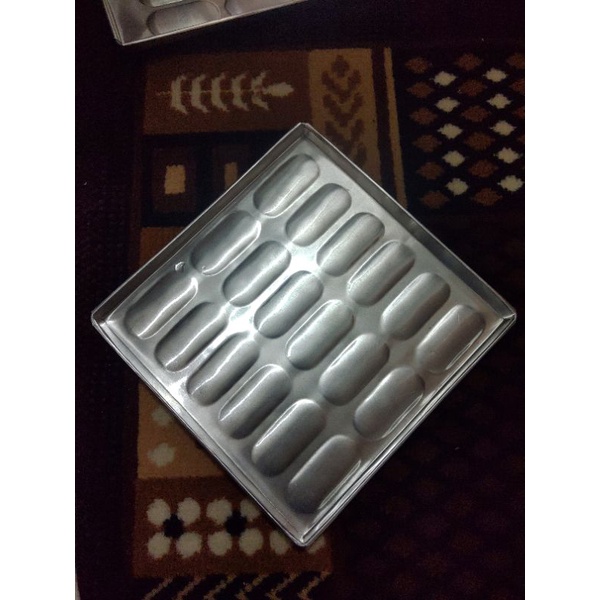 loyang nastar loyang lidah kucing isi 18 lobang anti lengket